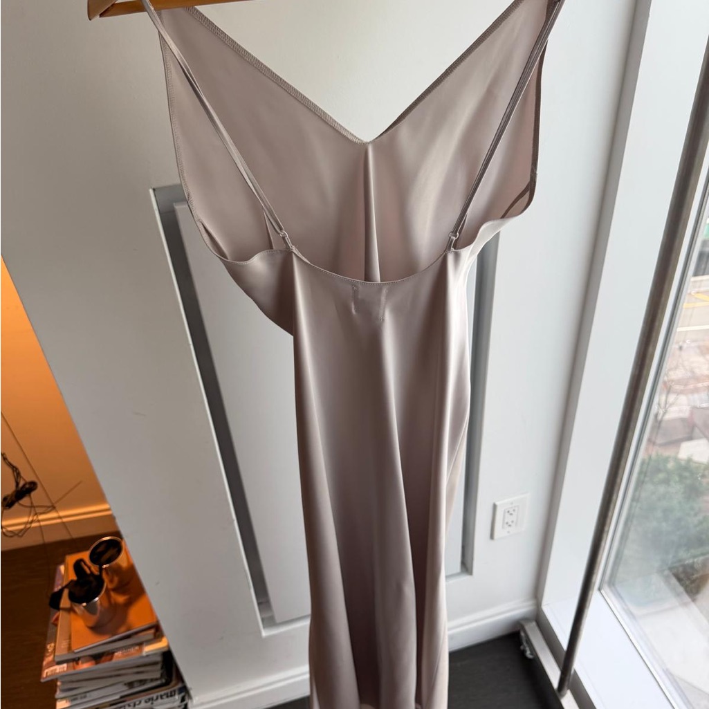 Leset V-Neck Slip Dress In Soft Grey